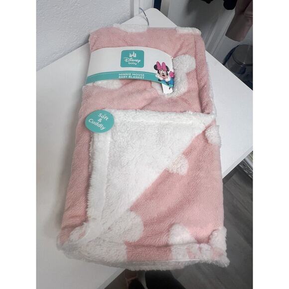 Disney Baby Girl Blanket Minnie Mouse  Pink Polka Dot Sherpa Plush Fleece NEW - Picture 5 of 5